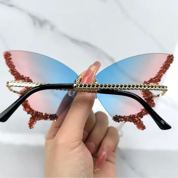 Brand new still in bag adorable y2k glam shades - Picture 5 of 6